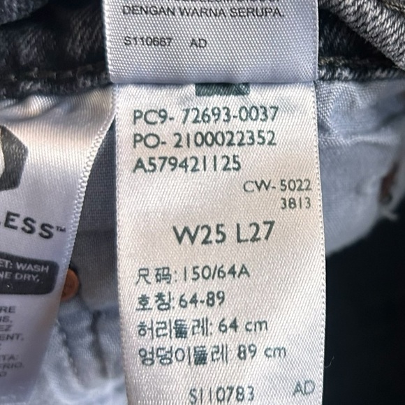 Levi's Women's Ribcage Straight Ankle Jeans- Size 25 - Picture 11 of 14
